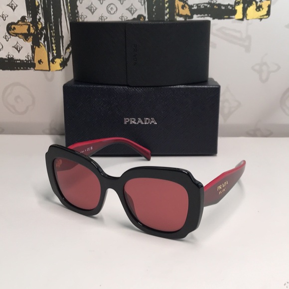 New Authentic Prada Black & Red Sunglasses – Modern Luxury Design PR16Y - Picture 3 of 14